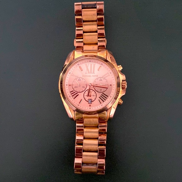 Michael Kors Rose Gold Women’s watch - Picture 1 of 3